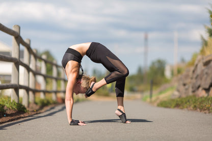 YogaPaws Full Set - Yoga Socks &amp; Gloves
